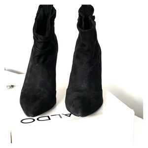 Aldo ankle suede bootie